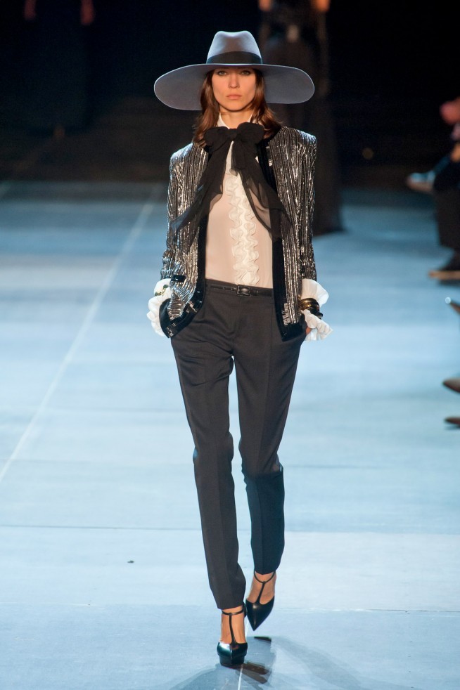 desfile-ysl-paris-verao-2013-140