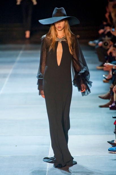 desfile-ysl-paris-verao-2013-151