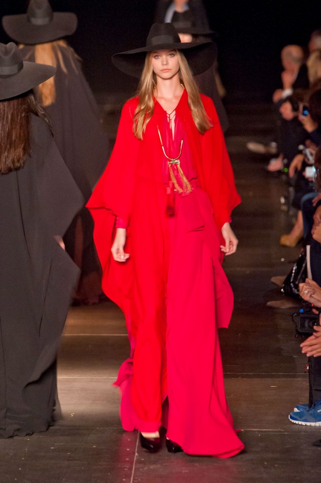 desfile-ysl-paris-verao-2013-159