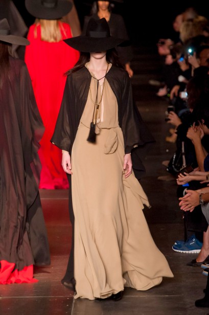 desfile-ysl-paris-verao-2013-165