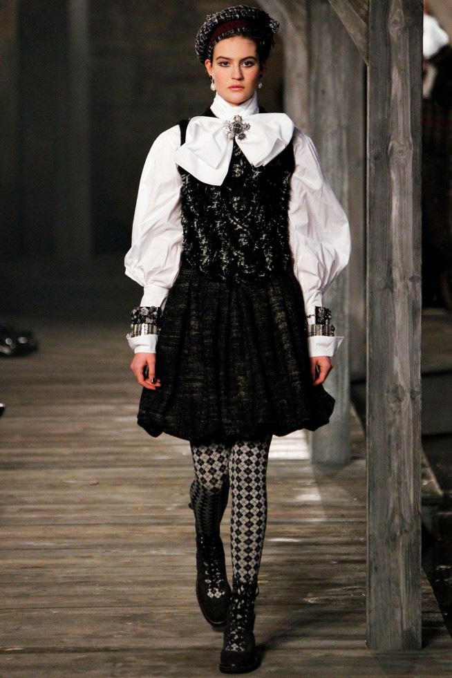 chanel-prefall-2013 (42)