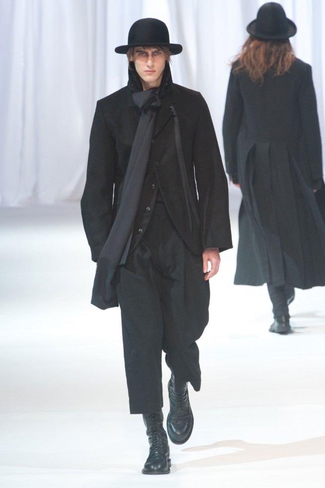 desfile-ann-demeulemeester-mennverno2013-13