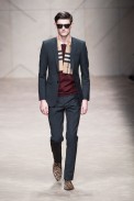desfile-burberry-milao-men-inverno2013-103