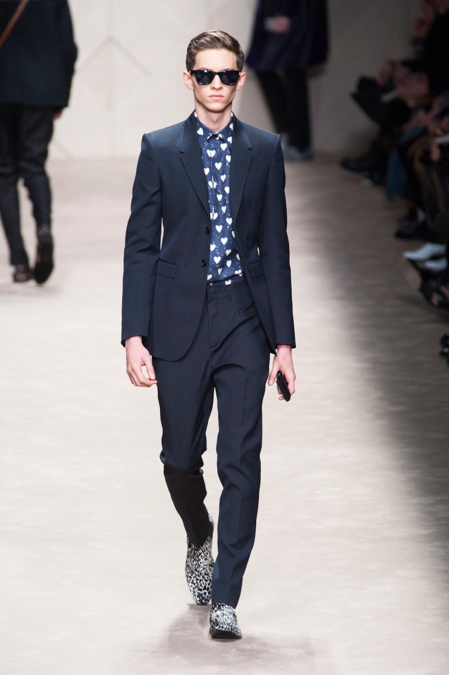 desfile-burberry-milao-men-inverno2013-136