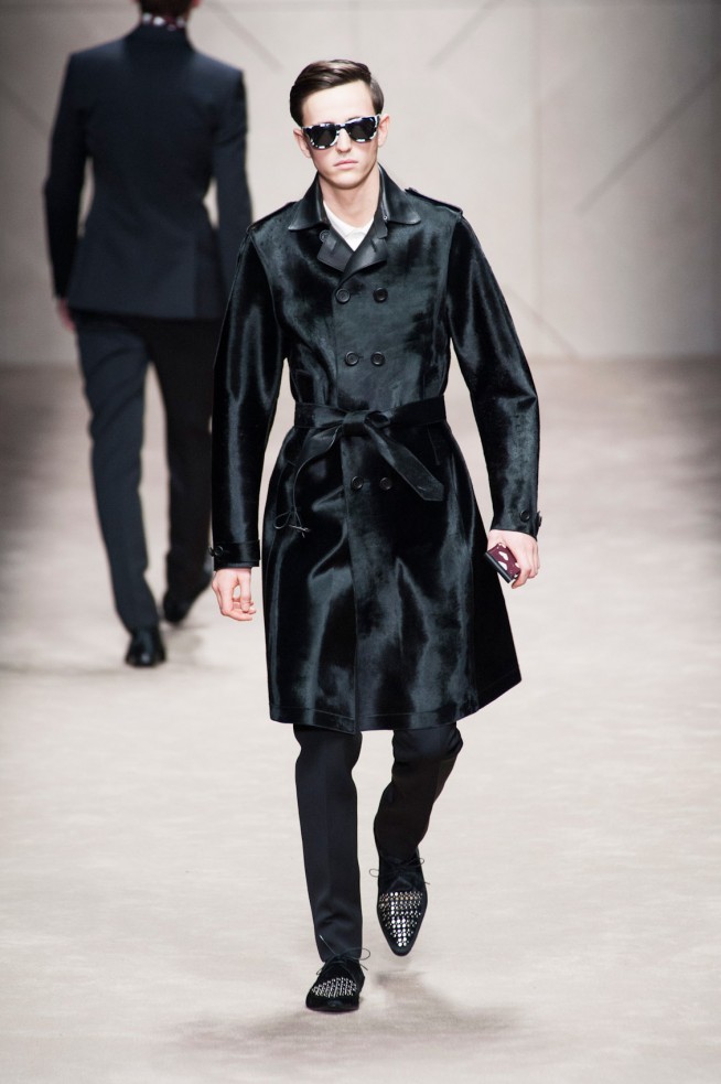 desfile-burberry-milao-men-inverno2013-147