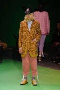 desfile-commedesgarcons-mennverno2013-04