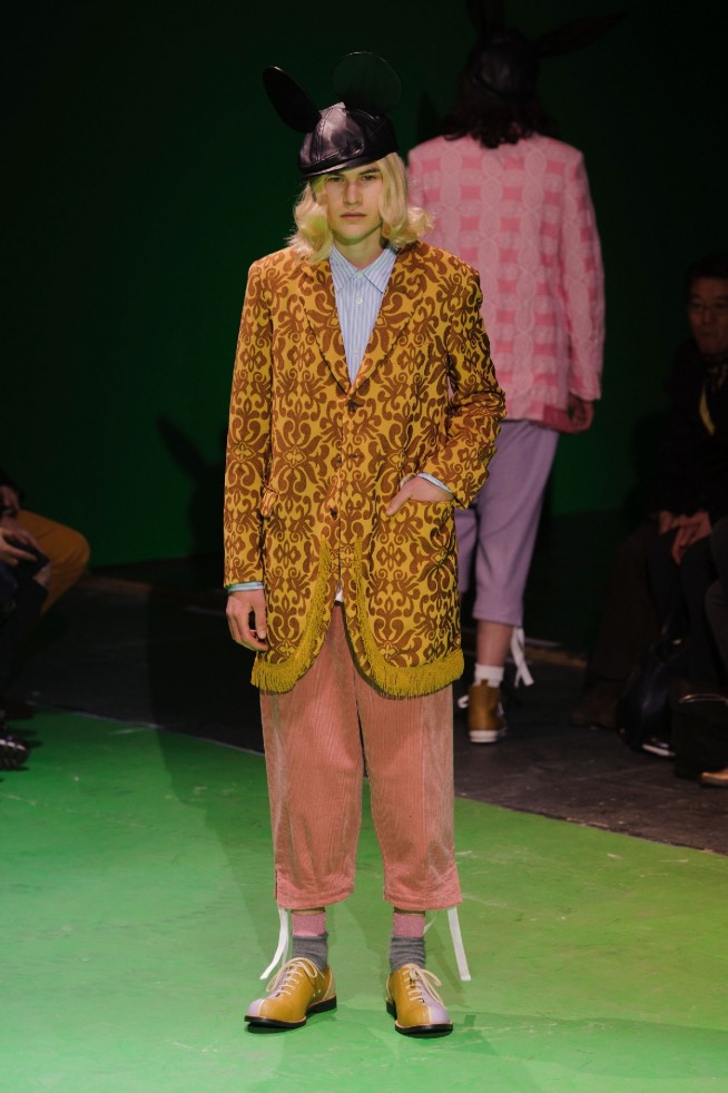 desfile-commedesgarcons-mennverno2013-04