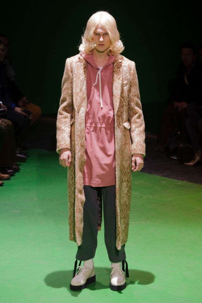 desfile-commedesgarcons-mennverno2013-06