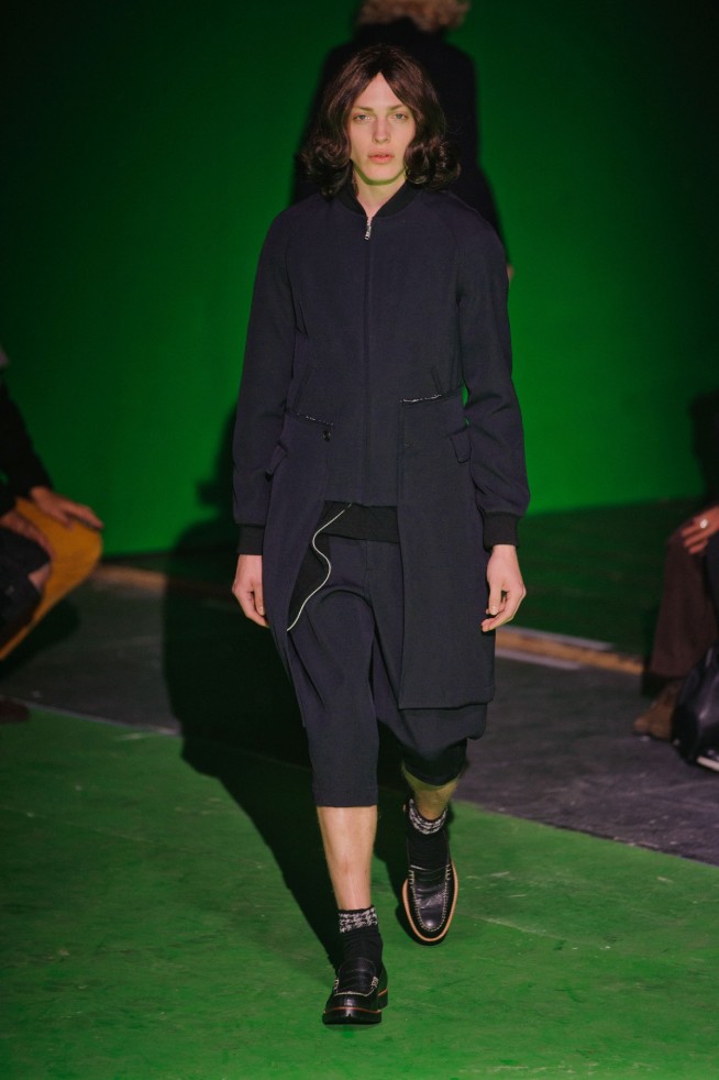desfile-commedesgarcons-mennverno2013-27