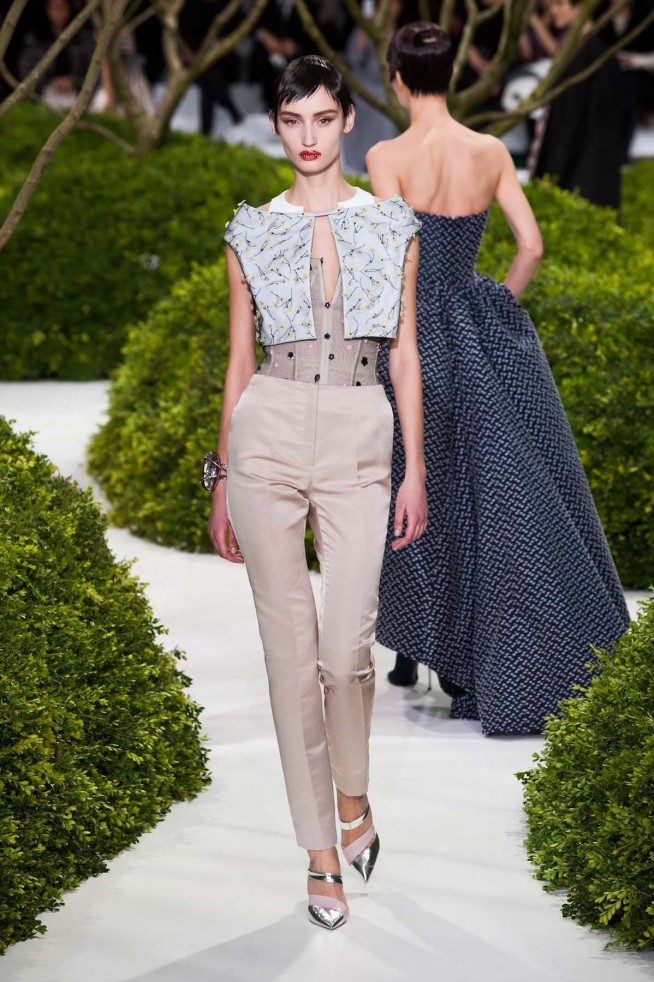 desfile-dior-paris-hc-verao-2013-111