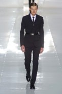 desfile-dior-paris-men-inv2013-02