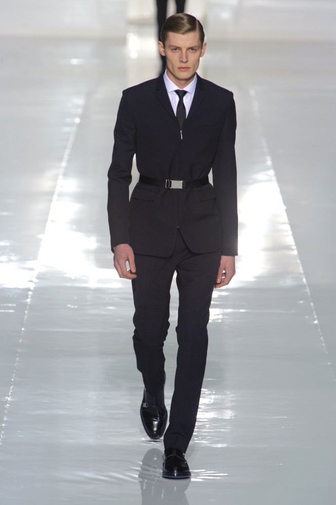 desfile-dior-paris-men-inv2013-02