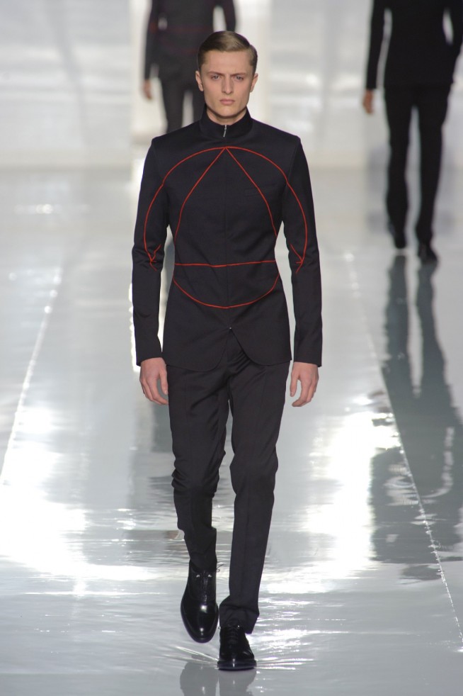 desfile-dior-paris-men-inv2013-13