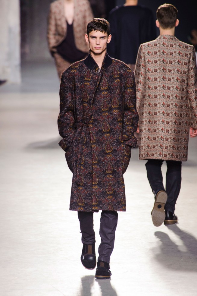 desfile-dries-van-noten-paris-men-inv2013-05