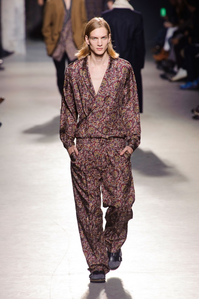 desfile-dries-van-noten-paris-men-inv2013-10