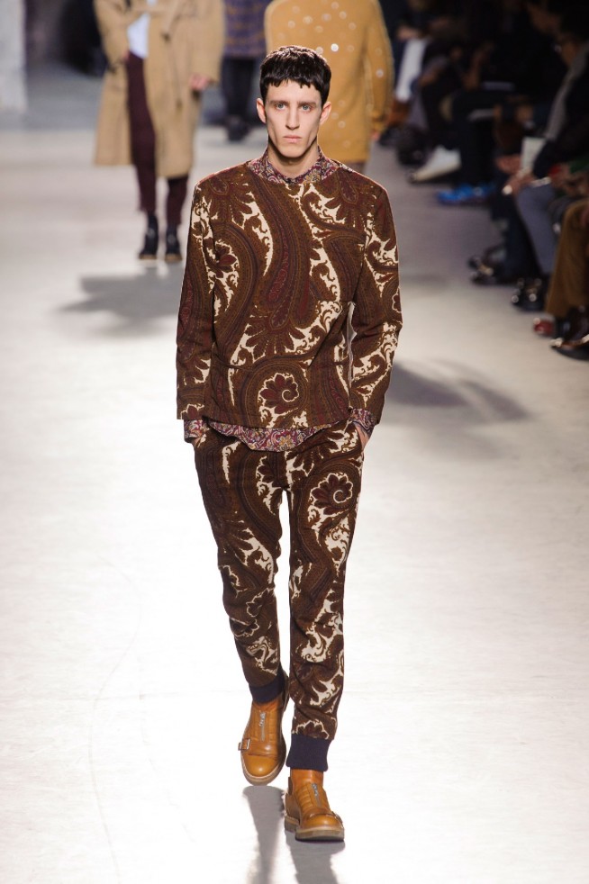 desfile-dries-van-noten-paris-men-inv2013-20