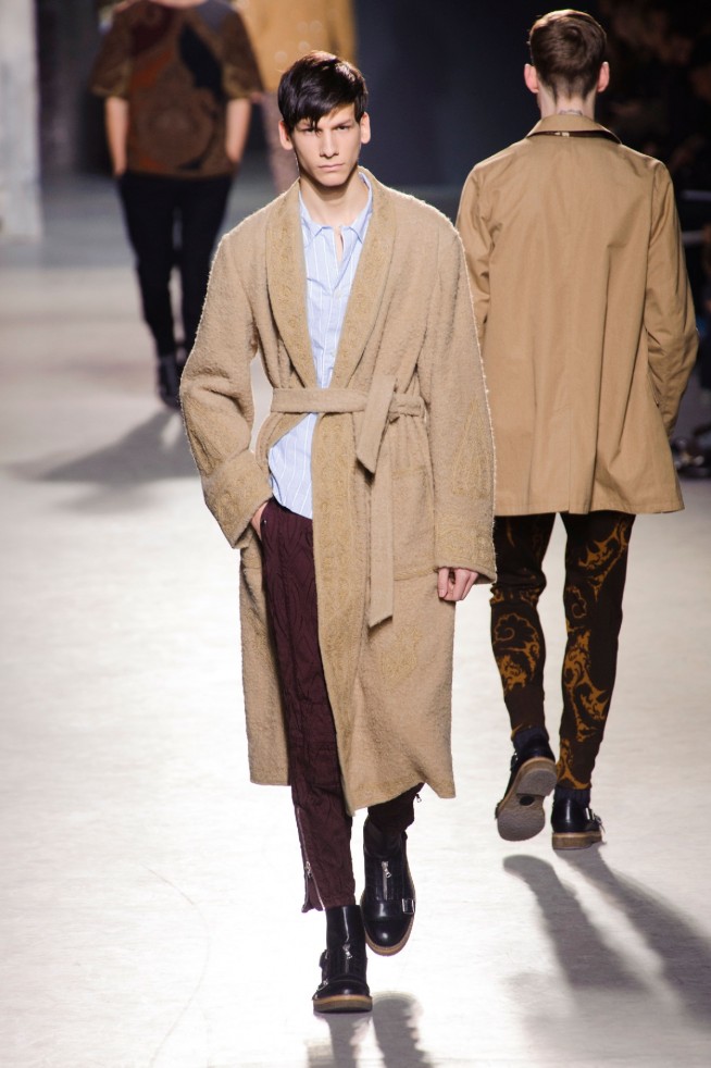desfile-dries-van-noten-paris-men-inv2013-21