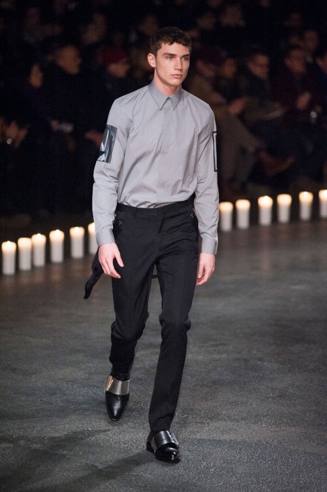 desfile-givenchy-mennverno2013-11