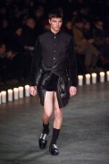 desfile-givenchy-mennverno2013-19