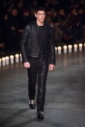 desfile-givenchy-mennverno2013-22