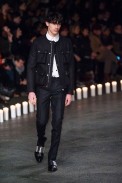 desfile-givenchy-mennverno2013-28