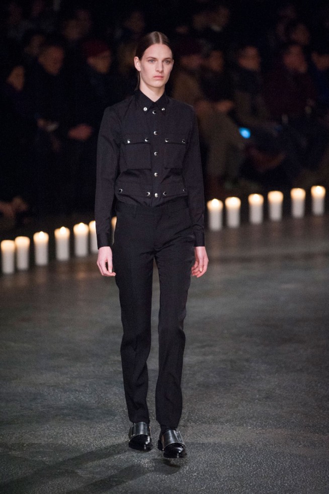 desfile-givenchy-mennverno2013-29