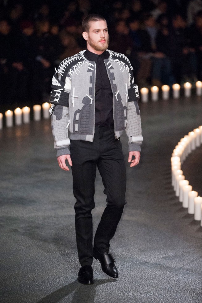 desfile-givenchy-mennverno2013-31