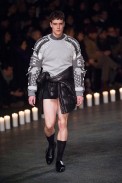desfile-givenchy-mennverno2013-32