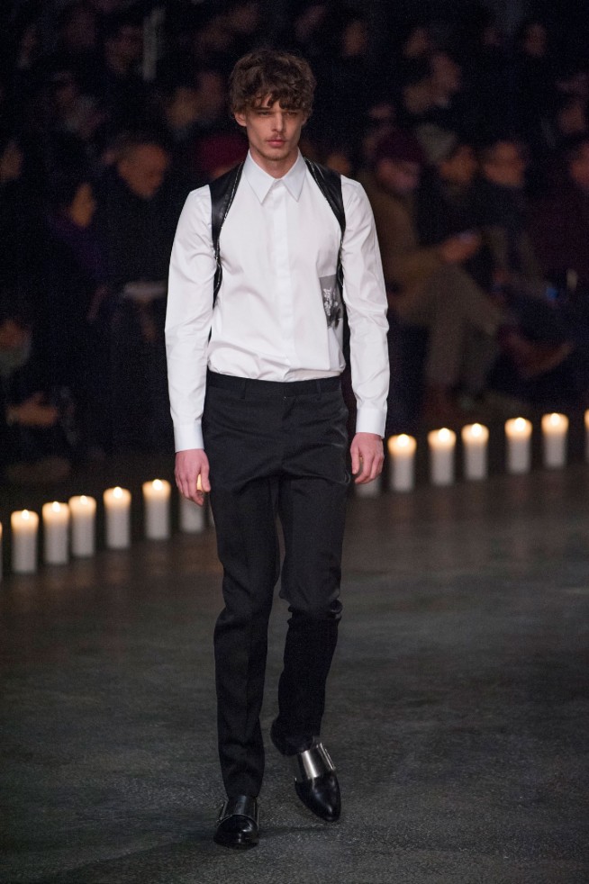 desfile-givenchy-mennverno2013-44