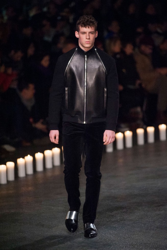 desfile-givenchy-mennverno2013-46