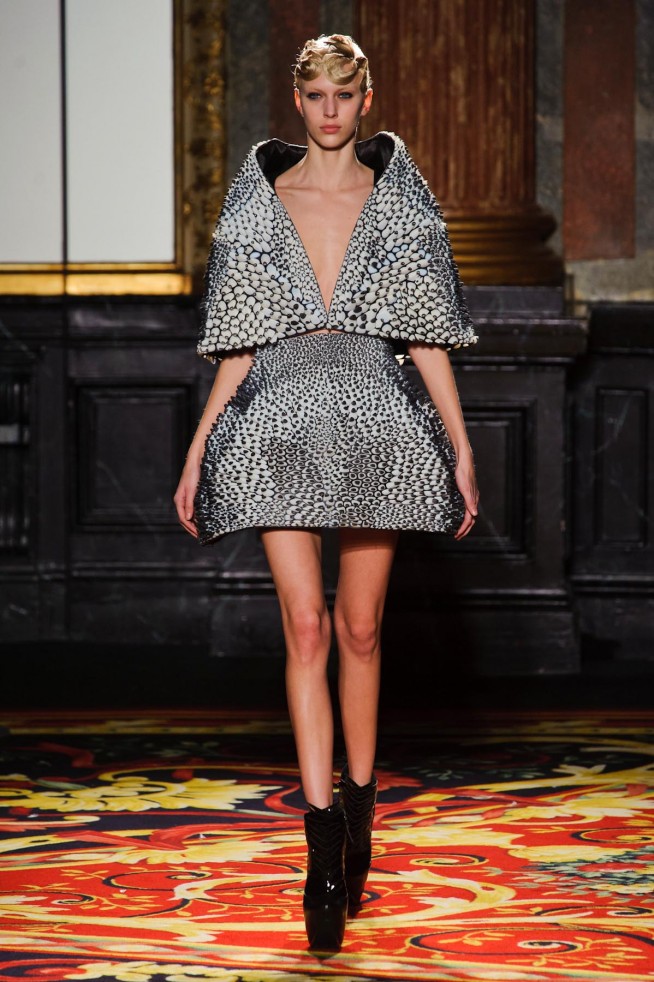 desfile-iris-van-herpen-paris-hc-verao-2013-108