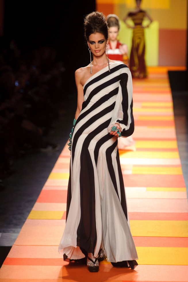 desfile-jean-paul-gaultier-paris-hc-verao-2013-103