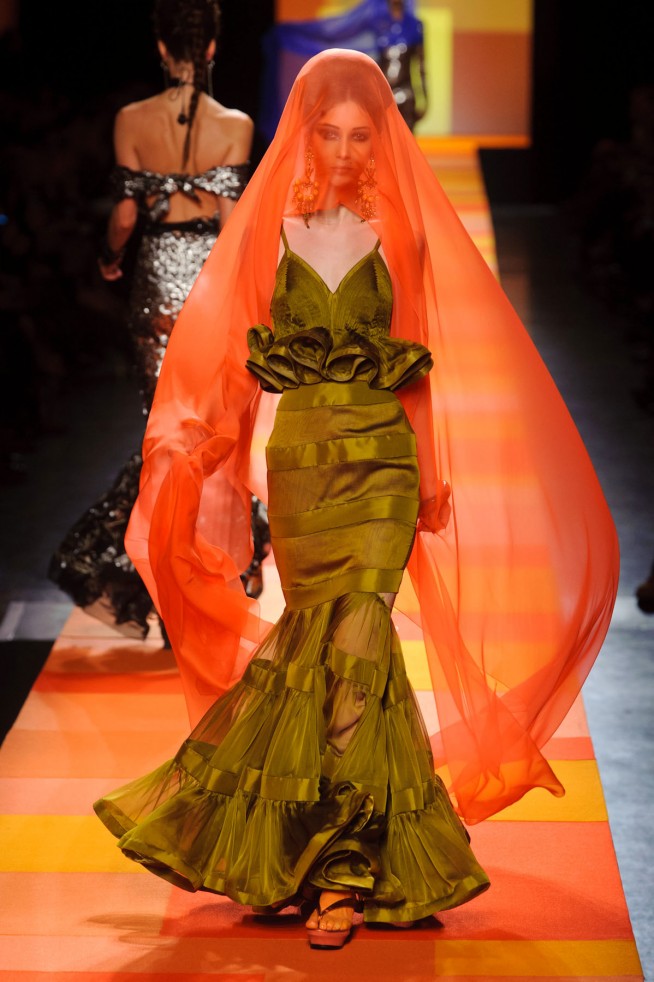 desfile-jean-paul-gaultier-paris-hc-verao-2013-138
