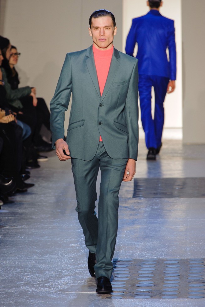 desfile-mugler-paris-mennverno2013-13