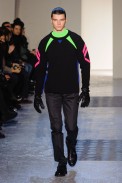 desfile-mugler-paris-mennverno2013-30