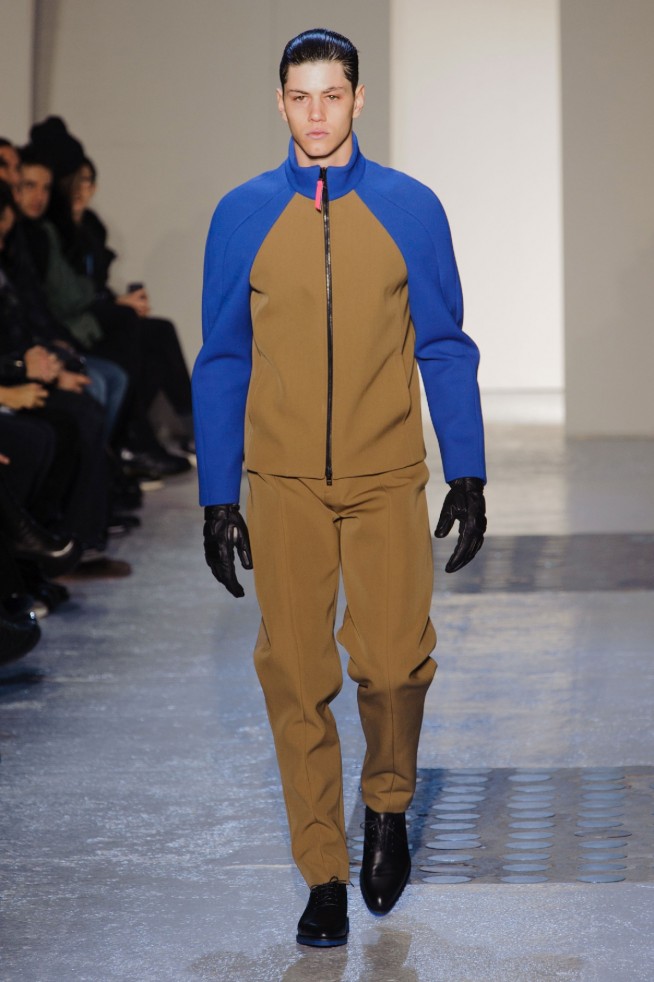desfile-mugler-paris-mennverno2013-32