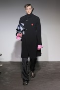 desfile-raf-simons-mennverno2013-01