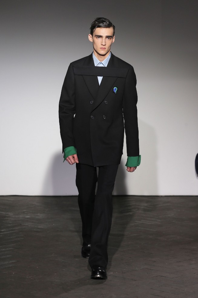 desfile-raf-simons-mennverno2013-10