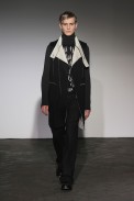 desfile-raf-simons-mennverno2013-22