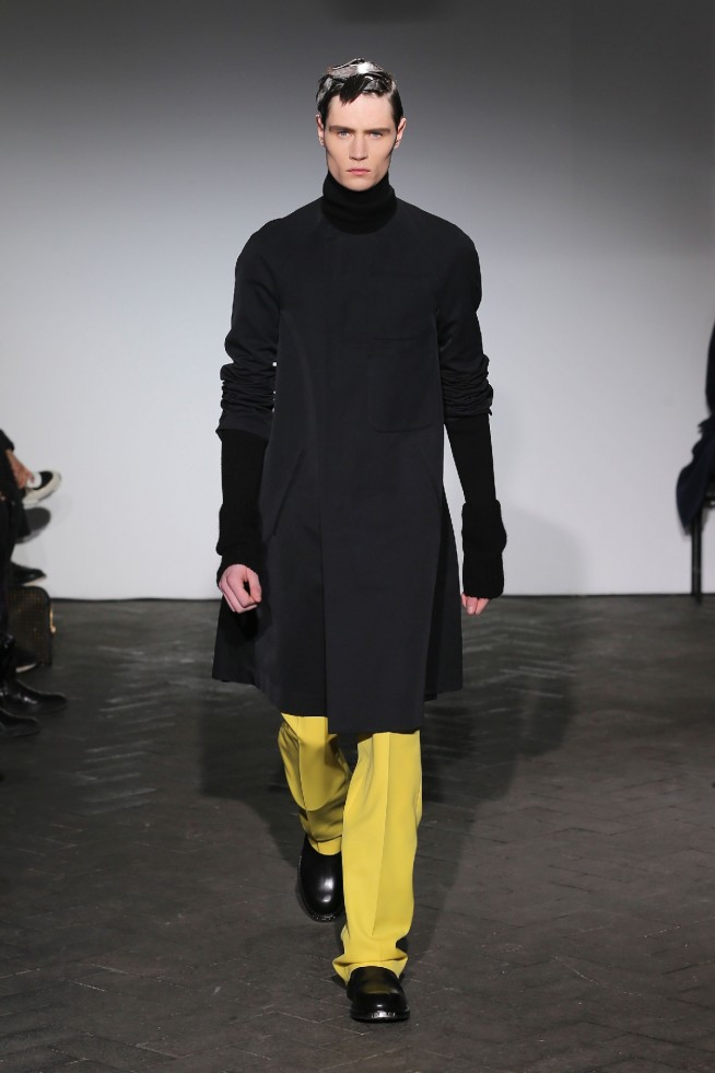 desfile-raf-simons-mennverno2013-28