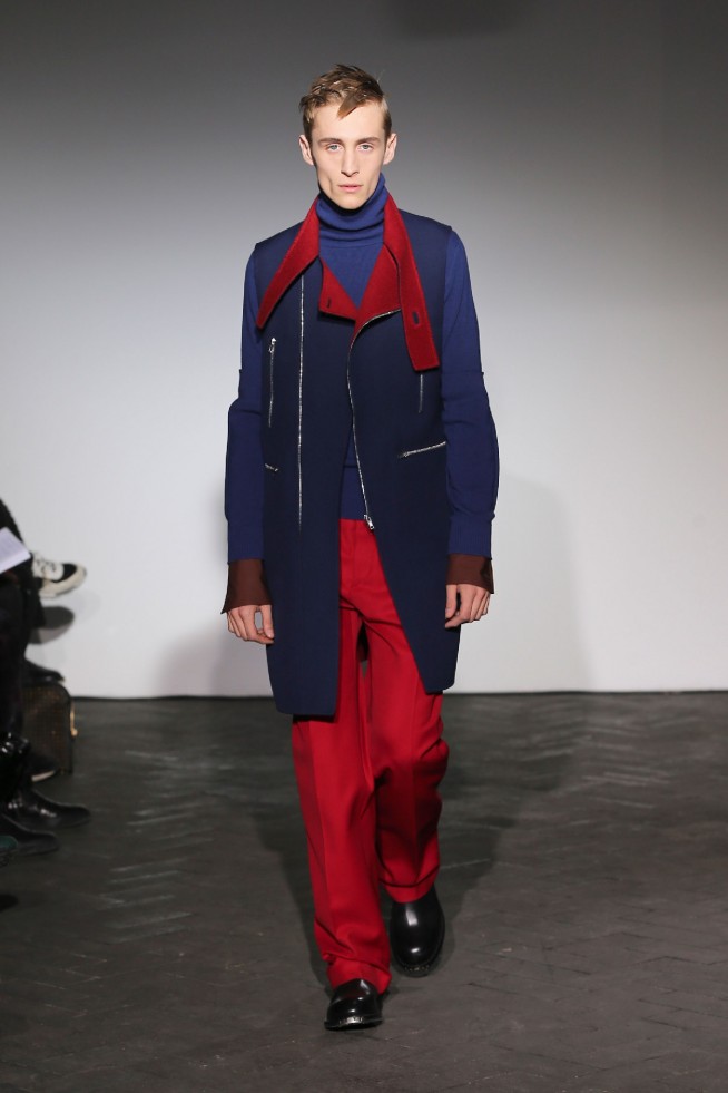 desfile-raf-simons-mennverno2013-29