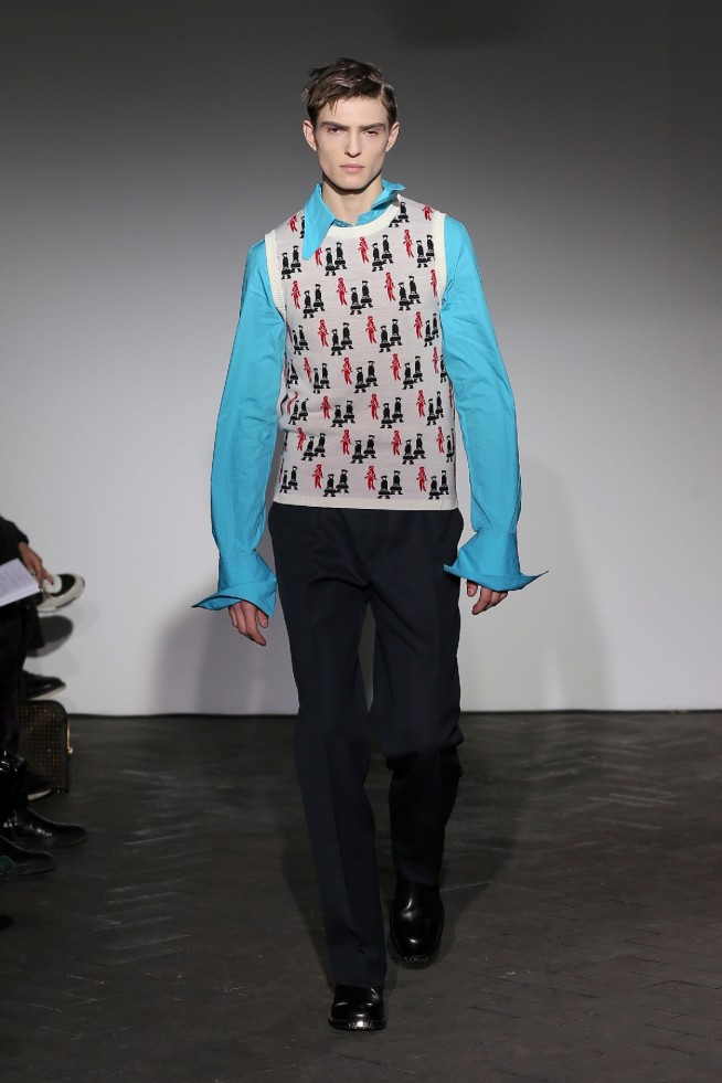 desfile-raf-simons-mennverno2013-31