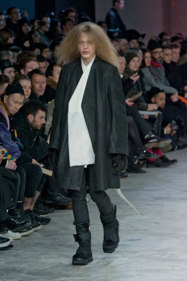 desfile-rick-owens-mennverno2013-02