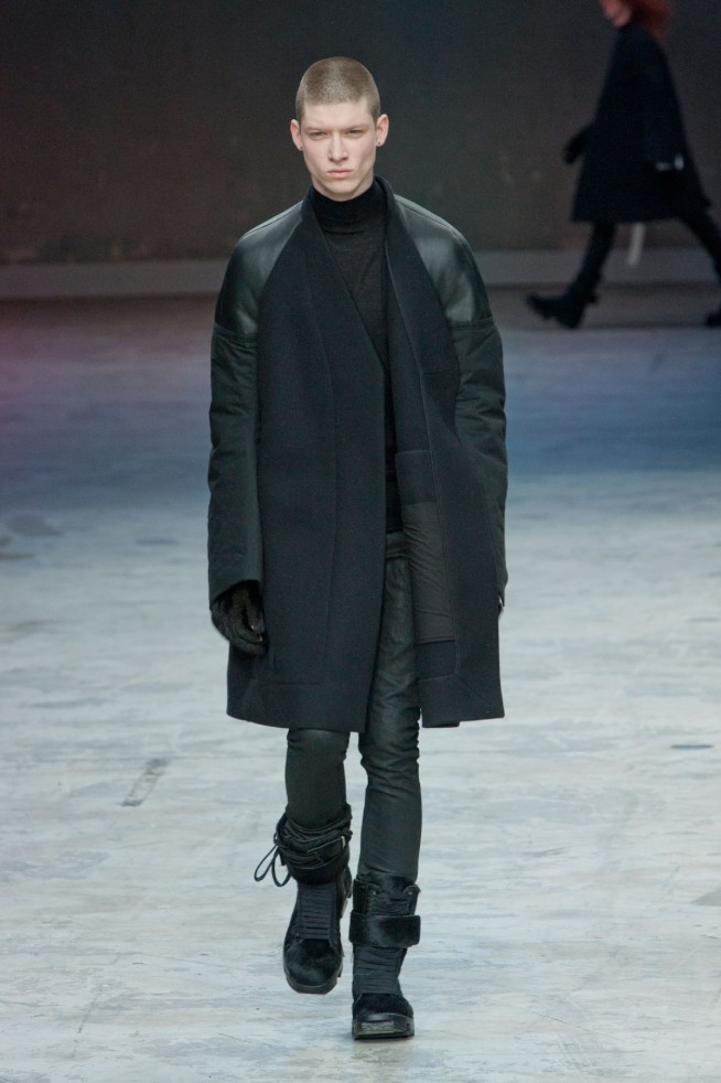 desfile-rick-owens-mennverno2013-03