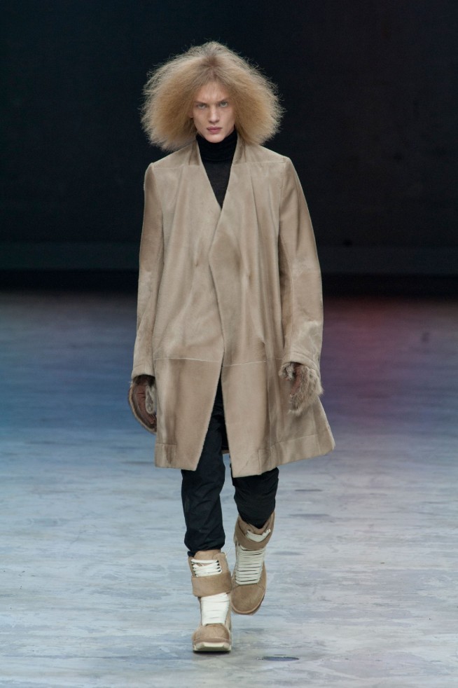 desfile-rick-owens-mennverno2013-11
