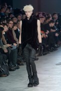 desfile-rick-owens-mennverno2013-16