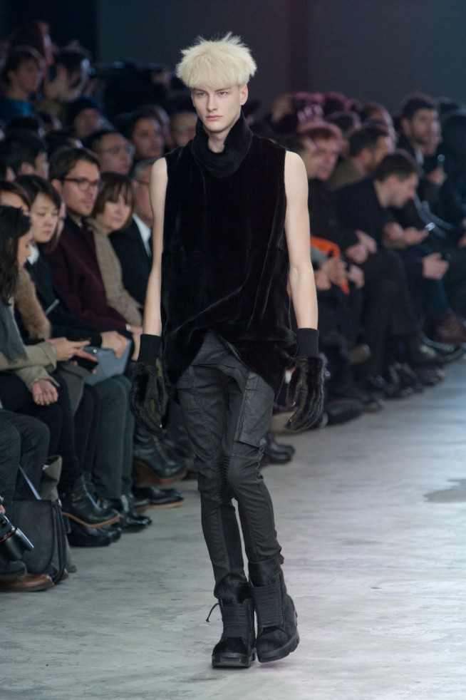 desfile-rick-owens-mennverno2013-16