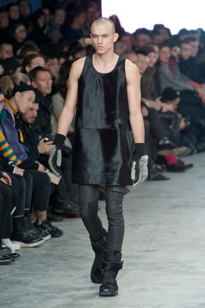 desfile-rick-owens-mennverno2013-30