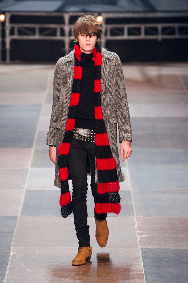 desfile-saint-laurent-paris-men-inv2013-16