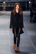 desfile-saint-laurent-paris-men-inv2013-36